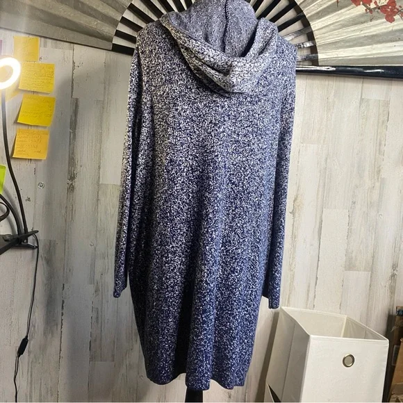 Chico’s Zenergy Sleeveless Blue/white Tunic with matching jacket - Picture 7 of 10